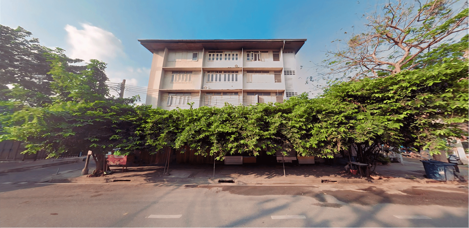 หอพักหญิงม สวนสุนันทา, สวนดุสิต